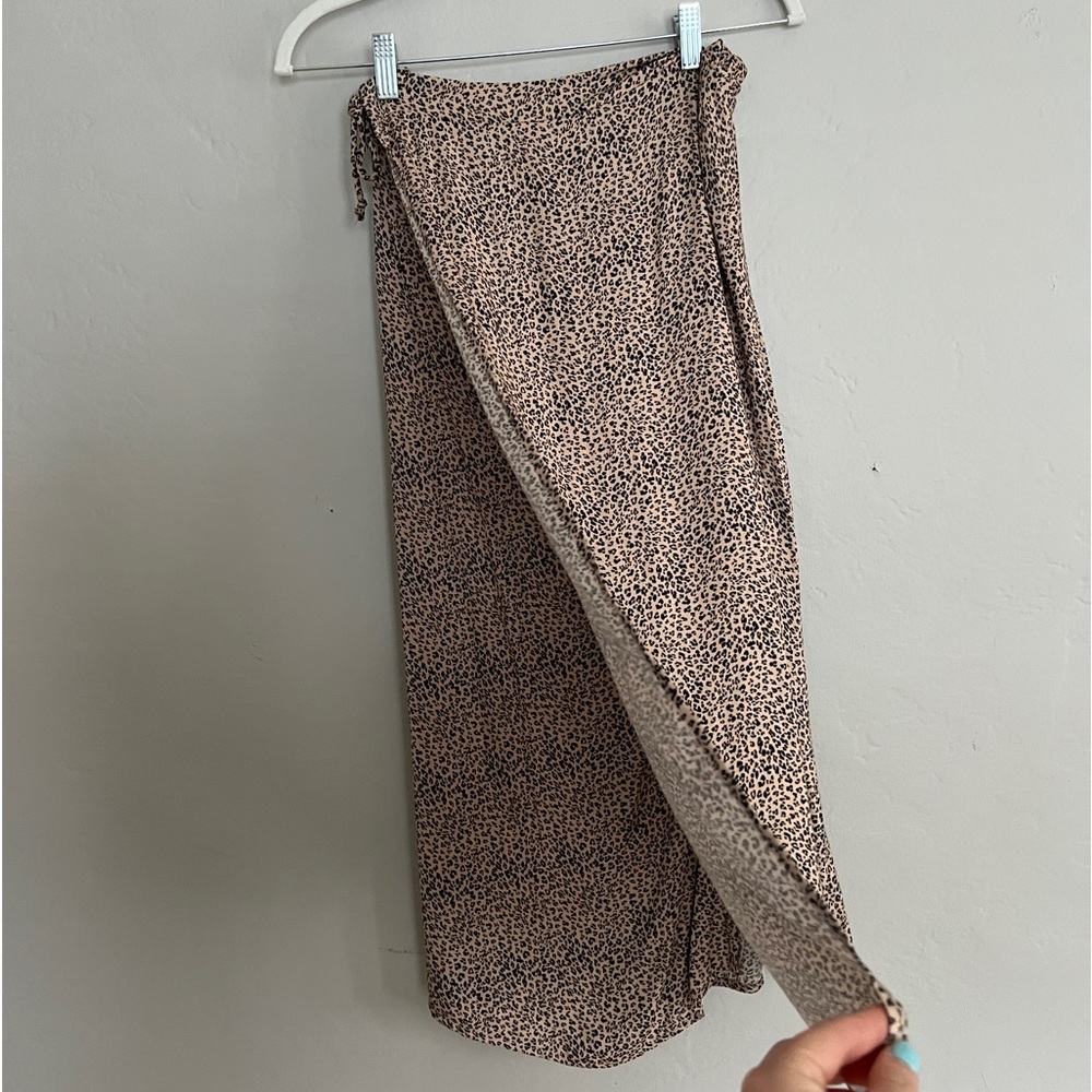 Long Wrapped skirt - Cheetah Print - size SMALL